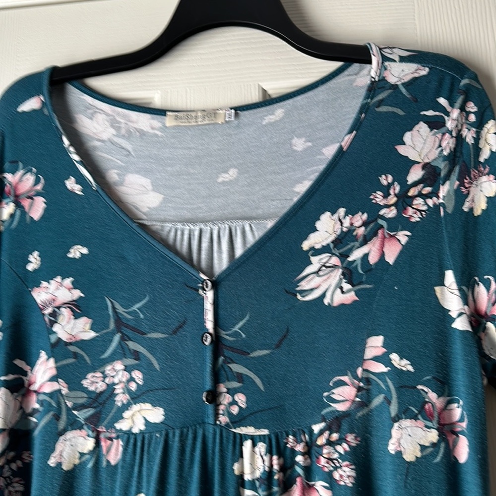Blouse - Picture 2 of 5
